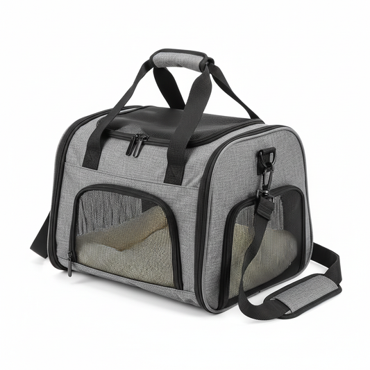 Soft sided pet carrier bag for cats and dogs